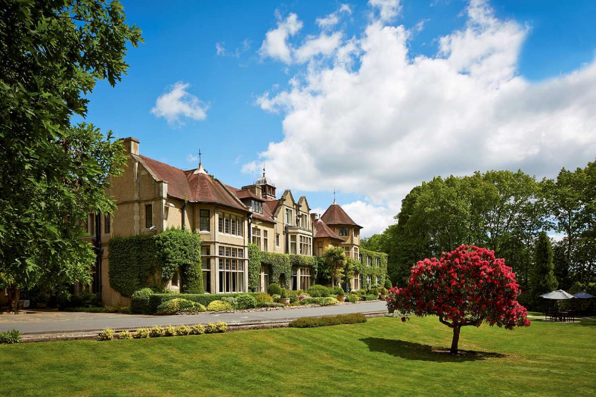 Macdonald Frimley Hall Hotel & Spa Camberley Exterior foto