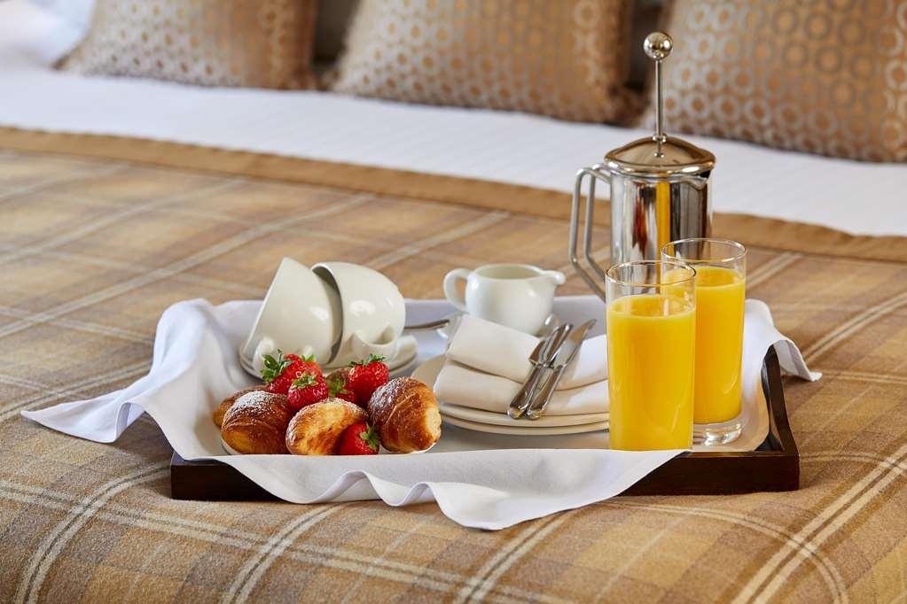 Macdonald Frimley Hall Hotel & Spa Camberley Zimmer foto