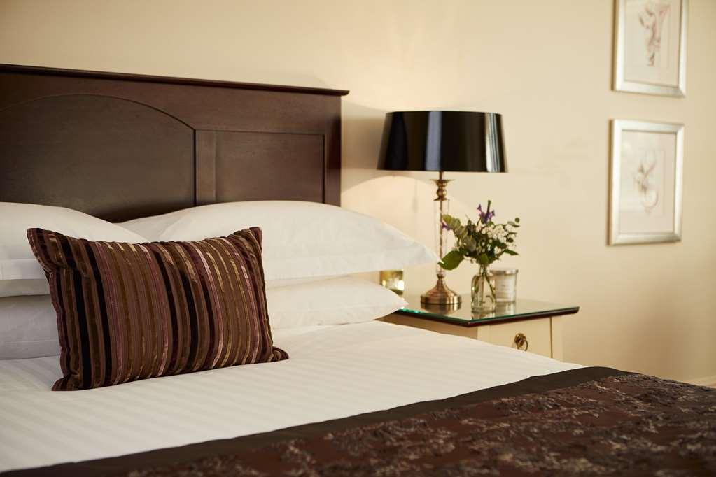 Macdonald Frimley Hall Hotel & Spa Camberley Zimmer foto