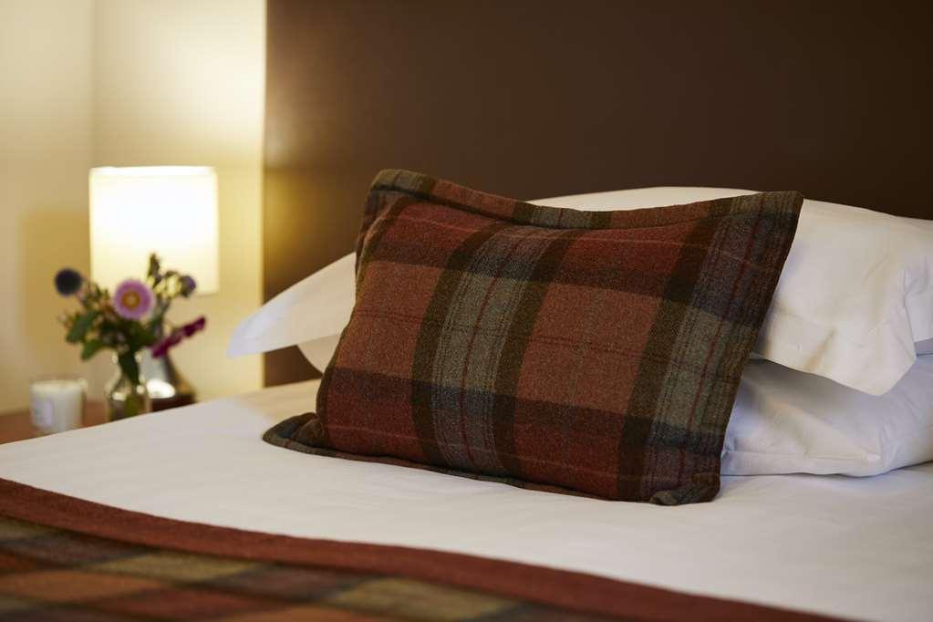 Macdonald Frimley Hall Hotel & Spa Camberley Zimmer foto