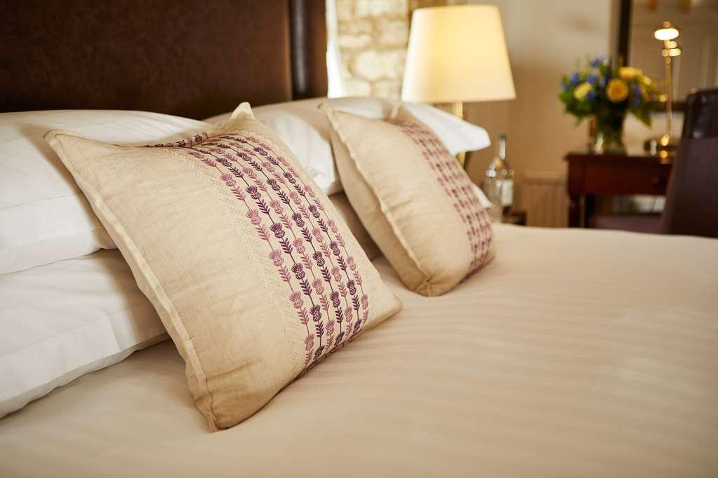 Macdonald Frimley Hall Hotel & Spa Camberley Zimmer foto