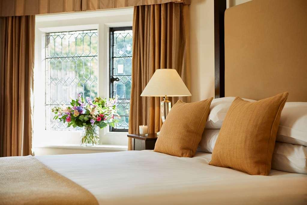 Macdonald Frimley Hall Hotel & Spa Camberley Zimmer foto